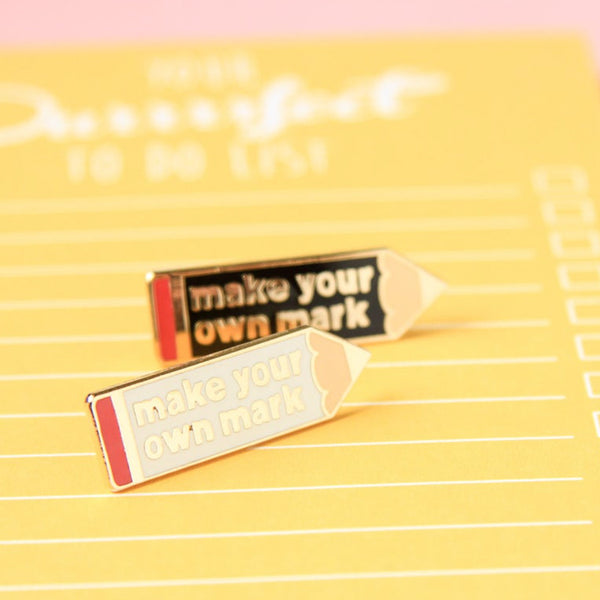 Make Your Own Mark Pin –– Studio Inktvis