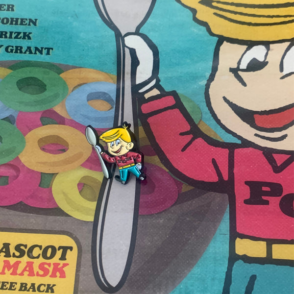 Dusty The Mascot Pin –– Plastikcomb Magazine